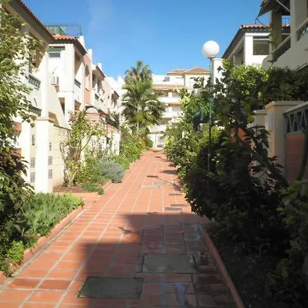 Shangri-la Medina